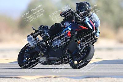 media/Oct-13-2025-Moto Forza (Mon) [[a66d839500]]/4-C Group/Session 4 Turn 7/